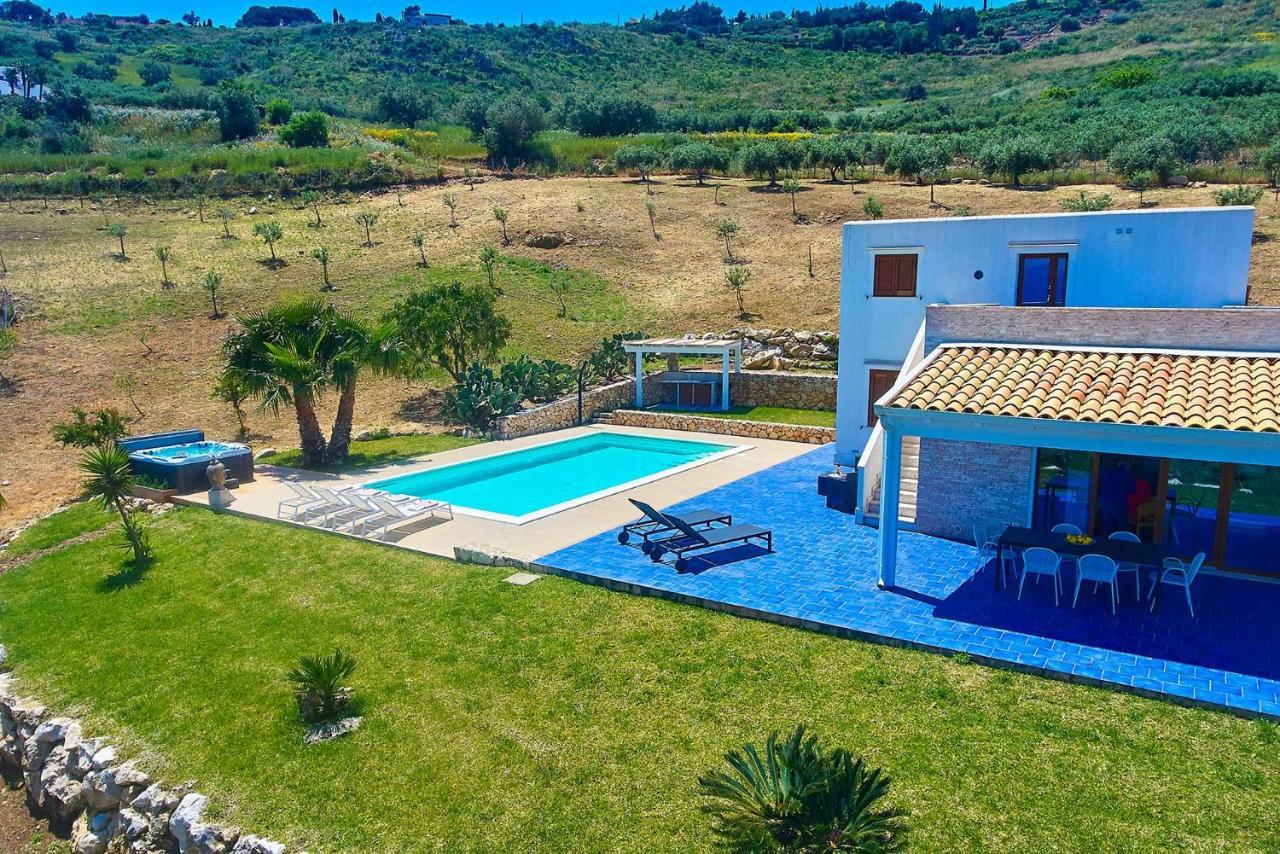 Villa Ananda Scopello  Bagian luar foto